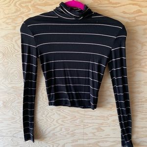 Black & Cream stripped long sleeve